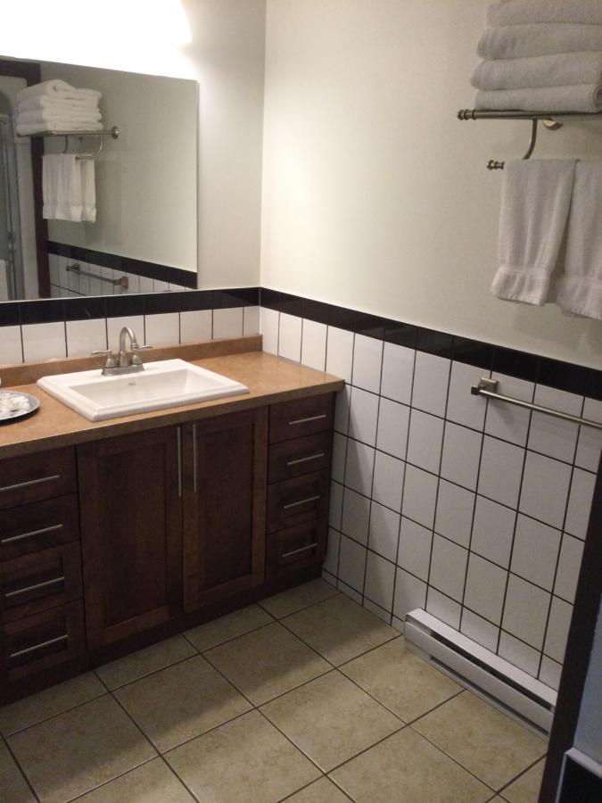 Water Suites 夏洛特敦 外观 照片